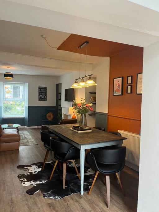 Lobster Cottage - Stylish 3 Bedroom Cottage In Heart Of Tenby Town, Pembrokeshire Exteriör bild