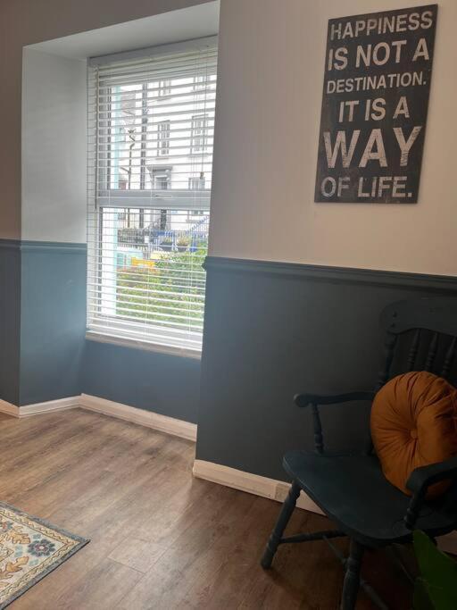 Lobster Cottage - Stylish 3 Bedroom Cottage In Heart Of Tenby Town, Pembrokeshire Exteriör bild